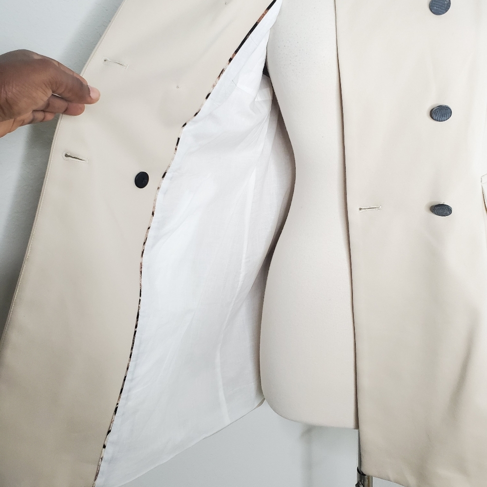 Zara Basic Collarless Double Breasted Coat L. - image 5